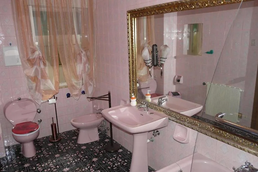 B&B La Mezza Luna Messina Bed & Breakfast